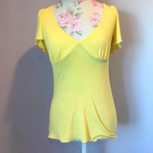 ruth Tees Short Sleeve yellow top Size Medium